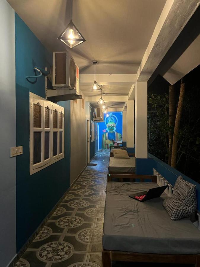 Unearth Hostel Auroville Bagian luar foto